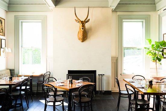 Goodall's Kitchen & Bar